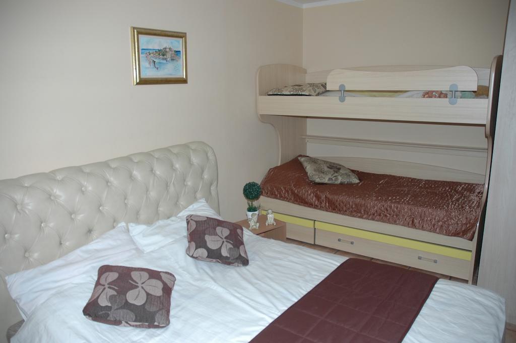Guest House Maja Νόβι Σαντ Εξωτερικό φωτογραφία
