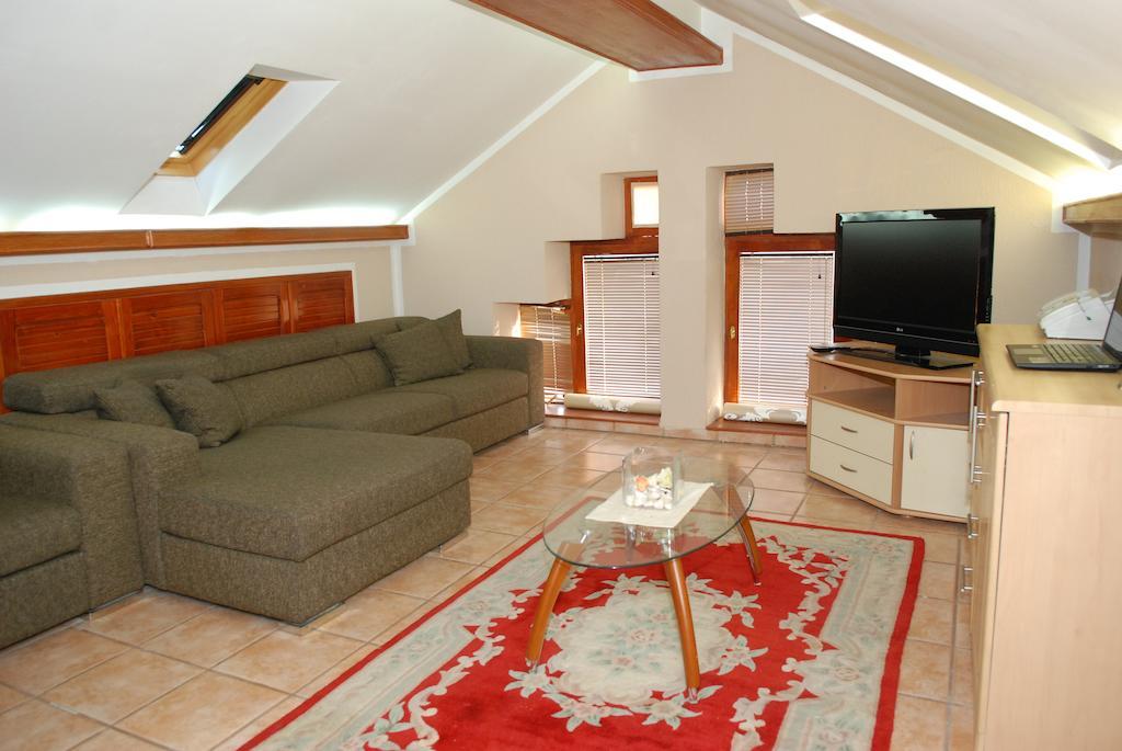 Guest House Maja Νόβι Σαντ Δωμάτιο φωτογραφία