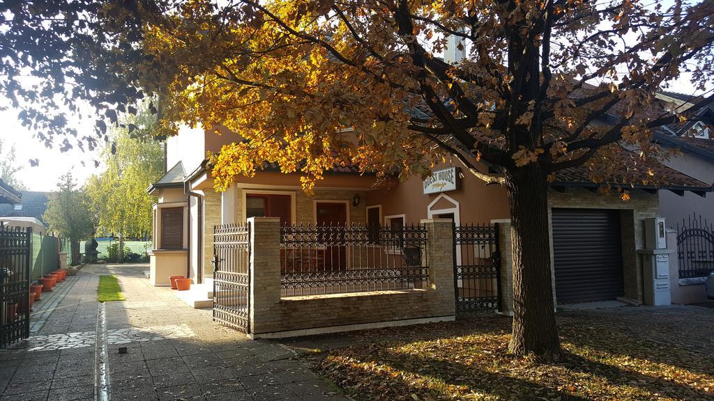 Guest House Maja Νόβι Σαντ Εξωτερικό φωτογραφία